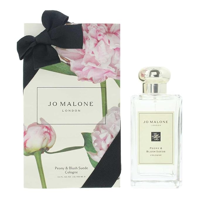 Chanel Chance Eau Tendre Review: The Perfume That Smells Like Soft Pink Morning Air (And Why I Can't Stop Wearing It)