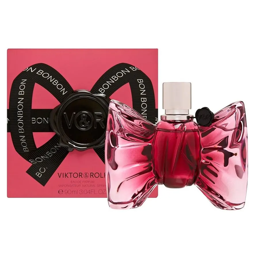 The Ultimate Gourmand Perfume Guide: 4 Sweet Scents That Smell Like Dessert and Confidence